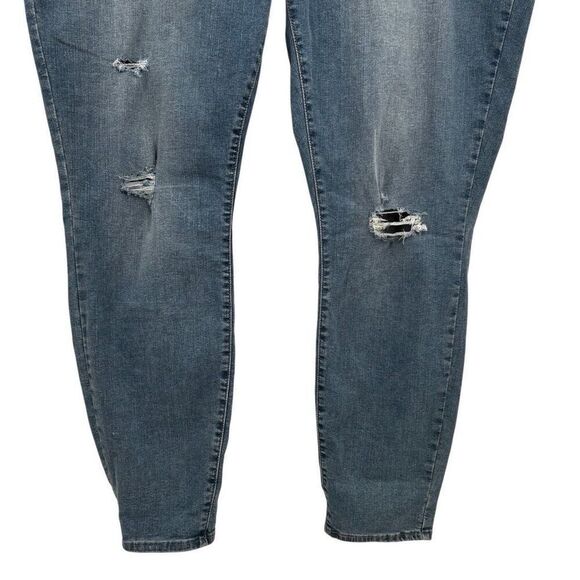 LEVI STRAUSS & CO Totally Shaping Skinny Jeans Size 38X32 NWT - Picture 4 of 10